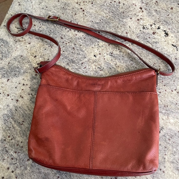 Margot Chesnut Brown Leather Crossbody Shoulder Bag - Picture 3 of 9